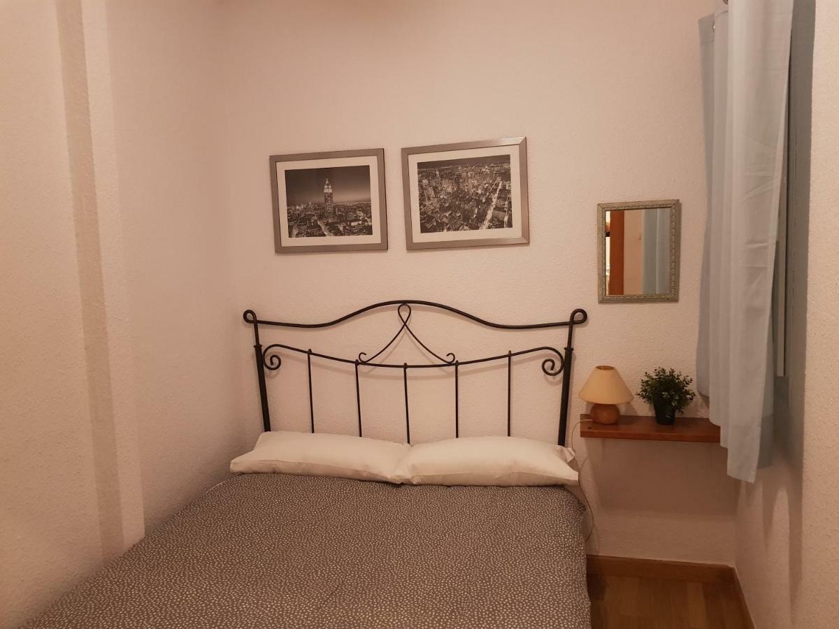 Julias Apartment Málaga Extérieur photo